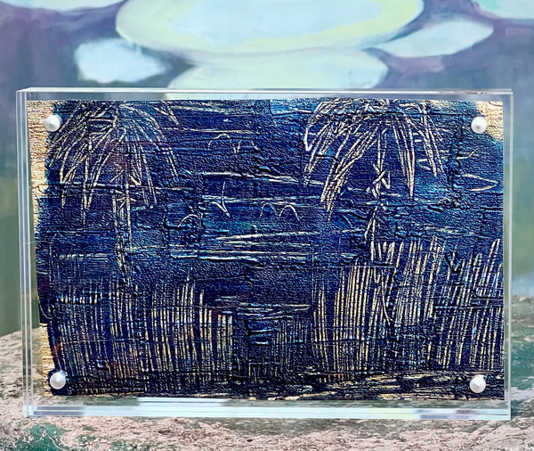 4x6 Indigo Etched Palms in Lucite